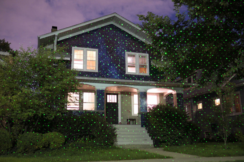 Weatherproof Garden & Indoor Laser Projector / IP65 / 3W / Red + green / 4752233010382 / 19-0707
