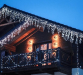 LED Ziemassvētku āra un iekštelpu lāstekas / 100 LED diodi / CW - auksti balta + ZIBSUPLDZES efekts / 5.5m / IP44 / savienojamā / 4.08W / 19-517 :: LED virtenes lāstekas iekštelpām un mājas fasādei