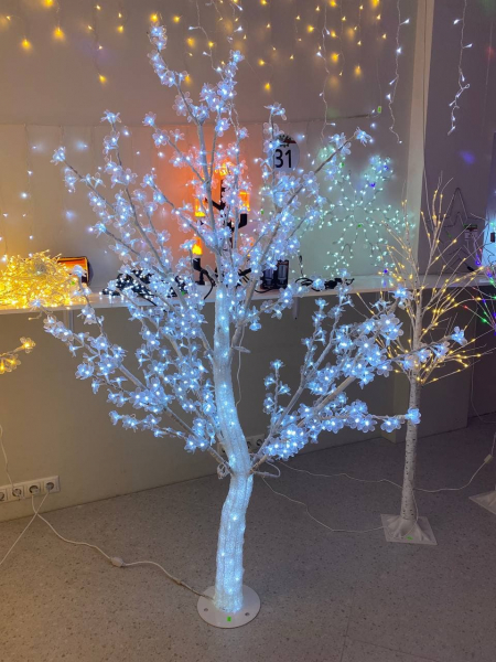 Decorative LED tree - sakura