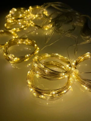 LED Christmas diode string - curtains copper wire with remote control, USB adapter and hangers