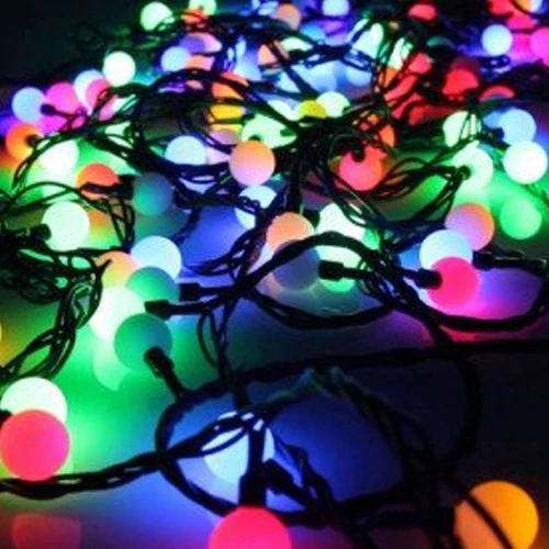 Christmas indoor garland with balls