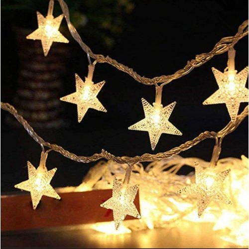 Ziemassvētku virtene - aizkari ar zvaigznēm