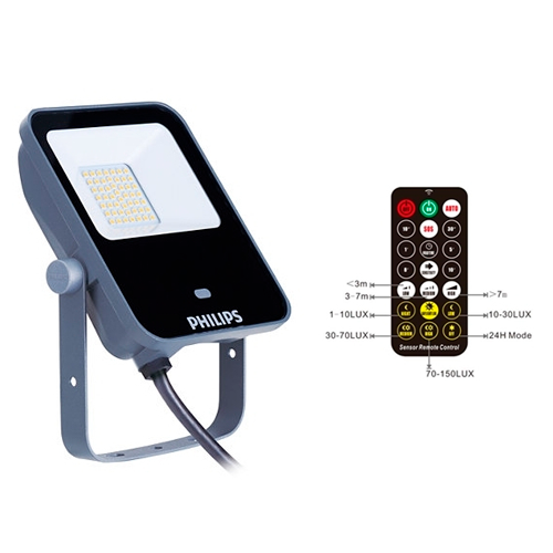 Outdoor LED floodlight with sensor and remote control