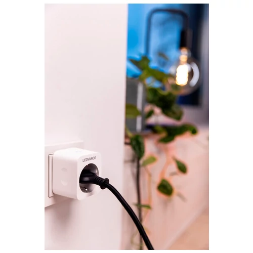 Умная розетка с Wi-Fi SMART+ PLUG