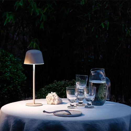 Outdoor table lamp with battery ENDURA STYLE TABLE, 2.5W, IP54, USB, 2700-6500K